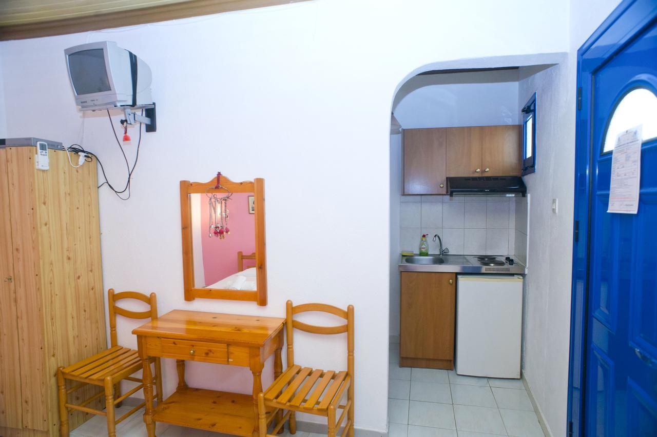 Studios Ntina Alikí Buitenkant foto